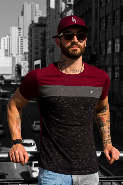 Alto Verão 2020 R2 Pegada pesada, descentralizada e periférica. Streetwear, moda masculina, moda street, fashion street, moda urbana, marca de roupa masculina, polo masculina, camisa masculina, camiseta masculina, camisa polo, regata masculina, regata street, camisa street, camiseta street, polo street, moda jovem, verão, alto verão, verao, alto verao, r1, r2, r3, skatewear, moda skate, lifestyle, estilo, moda, confecção masculina, loja de fábrica, loja no bras, loja no brás